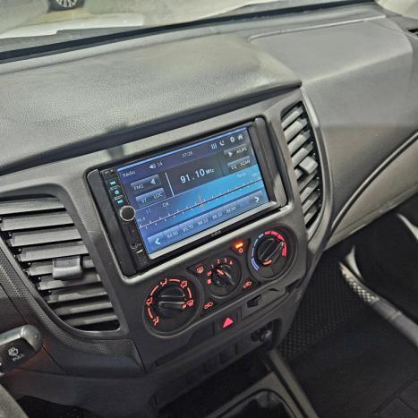 MITSUBISHI L 200 Triton 2.4 16V FLEX GL CABINE DUPLA, Foto 7