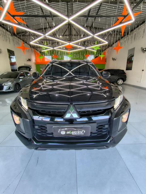 MITSUBISHI L 200 Triton , Foto 1