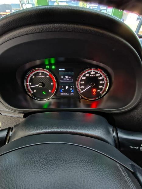 MITSUBISHI L 200 Triton , Foto 8
