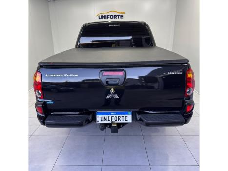MITSUBISHI L 200 Triton 3.5 V6 HPE 4X4 FLEX CABINE DUPLA AUTOM�TICO, Foto 5