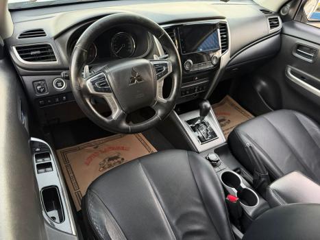 MITSUBISHI L 200 Triton 2.4 16V SPORT HPE-S 4X4 CABINE DUPLA TURBO DIESEL AUTOM�TICO, Foto 6