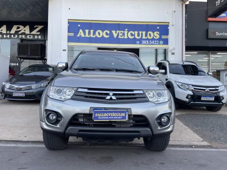 MITSUBISHI L 200 Triton 3.2 16V HPE 4X4 CABINE DUPLA TURBO DIESEL INTERCOOLER AUTOM�TICO, Foto 4