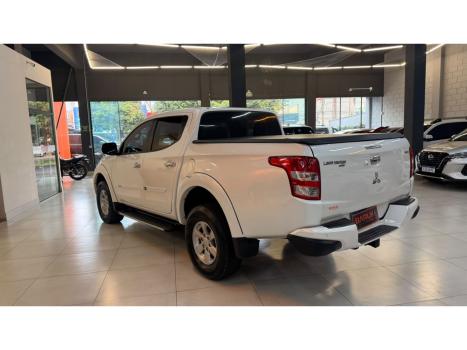 MITSUBISHI L 200 Triton 2.4 16V SPORT HPE TOP 4X4 CABINE DUPLA TURBO DIESEL AUTOM�TICO, Foto 8