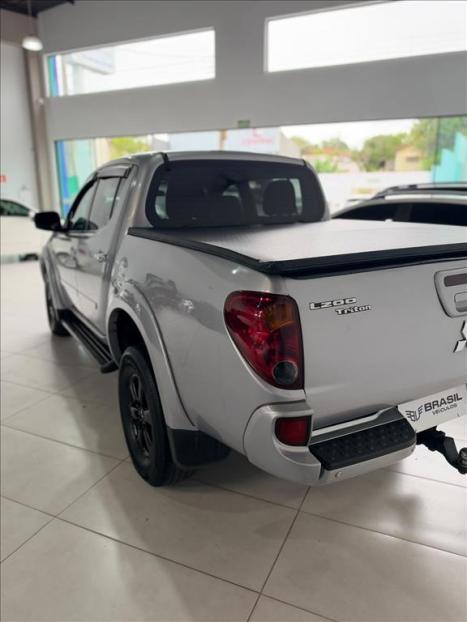 MITSUBISHI L 200 Triton 3.2 16V HPE 4X4 CABINE DUPLA TURBO DIESEL INTERCOOLER AUTOMÁTICO, Foto 7