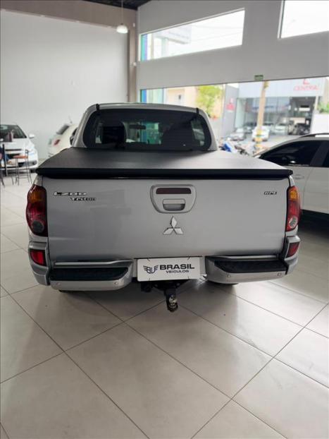 MITSUBISHI L 200 Triton 3.2 16V HPE 4X4 CABINE DUPLA TURBO DIESEL INTERCOOLER AUTOMÁTICO, Foto 8