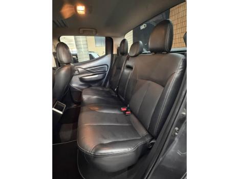 MITSUBISHI L 200 Triton 2.4 16V SPORT HPE 4X4 CABINE DUPLA TURBO DIESEL AUTOMÁTICO, Foto 9