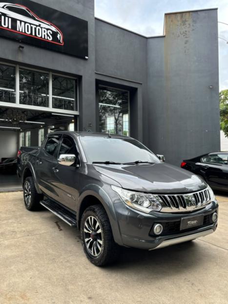 MITSUBISHI L 200 Triton 2.4 16V SPORT HPE TOP 4X4 CABINE DUPLA TURBO DIESEL AUTOMÁTICO, Foto 5