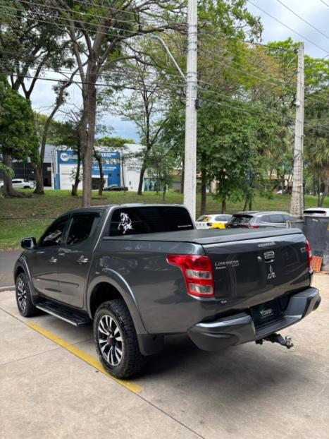 MITSUBISHI L 200 Triton 2.4 16V SPORT HPE TOP 4X4 CABINE DUPLA TURBO DIESEL AUTOMÁTICO, Foto 7