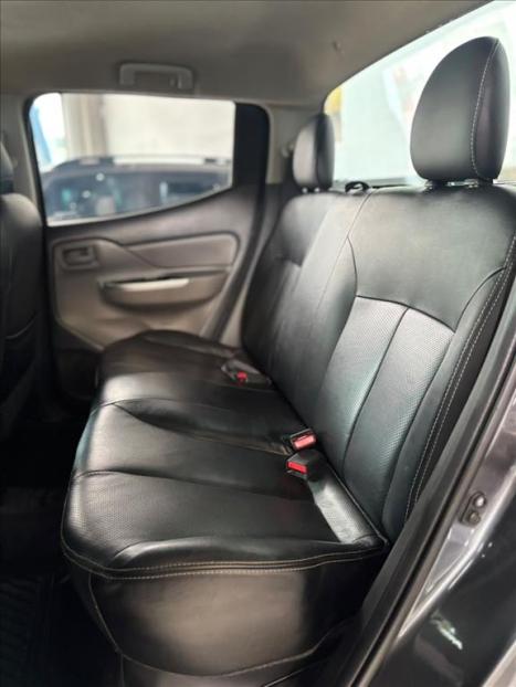 MITSUBISHI L 200 Triton 2.4 16V SPORT HPE 4X4 CABINE DUPLA TURBO DIESEL AUTOMÁTICO, Foto 11