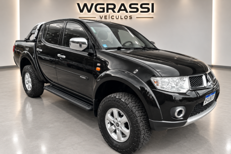 MITSUBISHI L 200 Triton 3.5 V6 HPE 4X4 FLEX CABINE DUPLA AUTOMÁTICO, Foto 4