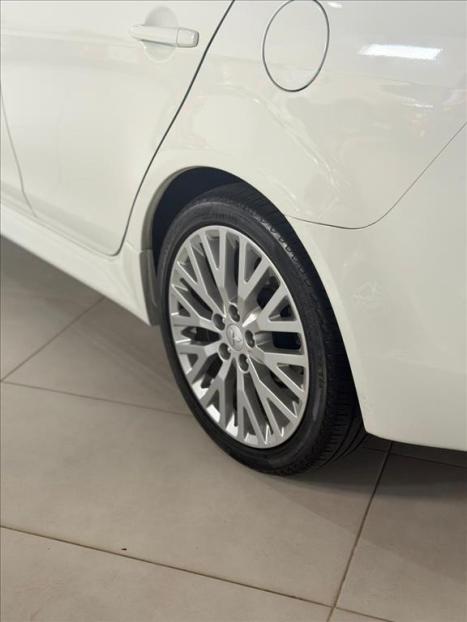 MITSUBISHI Lancer 2.0 16V 4P GT, Foto 11