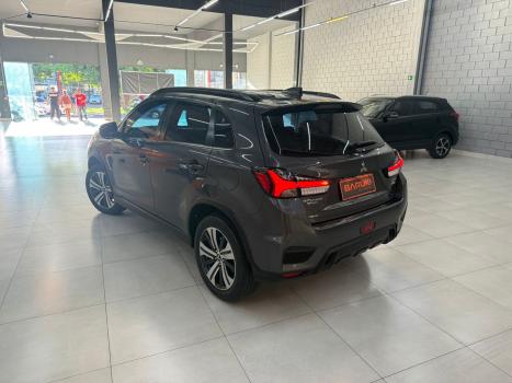 MITSUBISHI Outlander Sport 2.0 16V 4P MIVEC FLEX HPE AWD AUTOMÁTICO, Foto 9 MITSUBISHI Outlander Sport 2.0 16V 4P MIVEC FLEX HPE AWD AUTOMÁTICO, Foto 9