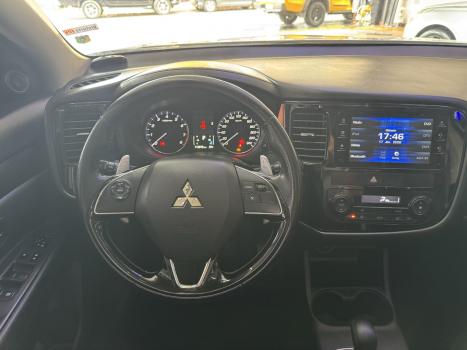 MITSUBISHI Outlander 2.0 16V 4P AUTOM�TICO, Foto 11