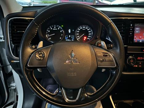 MITSUBISHI Outlander 2.0 16V 4P HPE AUTOM�TICO, Foto 9
