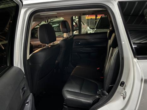 MITSUBISHI Outlander 2.0 16V 4P HPE AUTOM�TICO, Foto 15