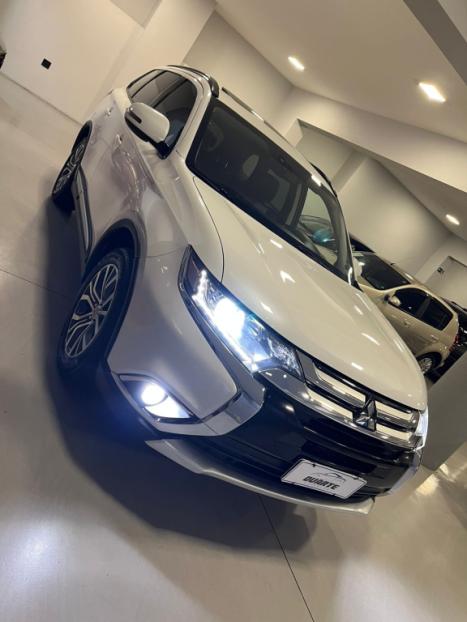 MITSUBISHI Outlander 2.0 16V 4P AUTOM�TICO, Foto 7