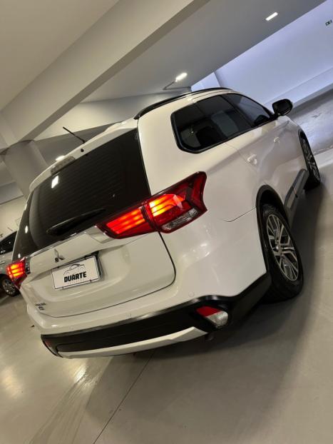 MITSUBISHI Outlander 2.0 16V 4P AUTOM�TICO, Foto 8