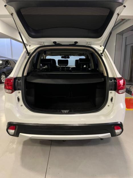 MITSUBISHI Outlander 2.0 16V 4P AUTOM�TICO, Foto 9