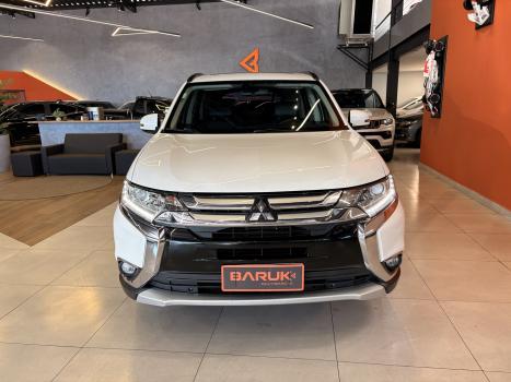 MITSUBISHI Outlander 2.0 16V 4P AUTOM�TICO, Foto 3