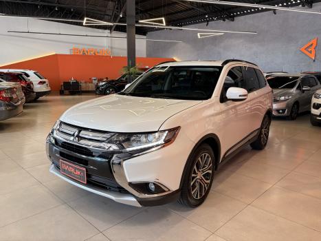 MITSUBISHI Outlander 2.0 16V 4P AUTOM�TICO, Foto 5