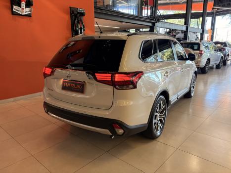 MITSUBISHI Outlander 2.0 16V 4P AUTOM�TICO, Foto 9