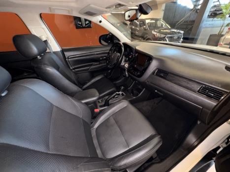 MITSUBISHI Outlander 2.0 16V 4P AUTOM�TICO, Foto 13