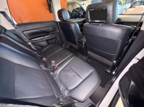 MITSUBISHI Outlander 2.0 16V 4P AUTOM�TICO, Foto 17
