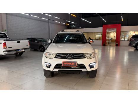 MITSUBISHI Pajero 3.5 V6 24V 4P FLEX HPE 4X4 AUTOMÁTICO, Foto 2