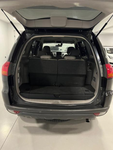 MITSUBISHI Pajero Dakar 3.2 16V 4P HPE 4X4  7 LUGARES TURBO INTECOOLER DIESEL AUTOMTICO, Foto 10