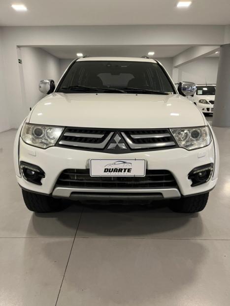 MITSUBISHI Pajero Dakar 3.2 16V 4P HPE S 4X4 TURBO DIESEL INTECOOLER 7 LUGARES AUTOMTICO, Foto 2