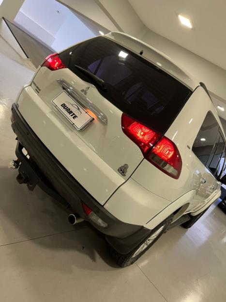 MITSUBISHI Pajero Dakar 3.2 16V 4P HPE S 4X4 TURBO DIESEL INTECOOLER 7 LUGARES AUTOMTICO, Foto 8