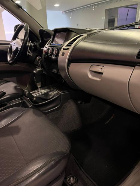 MITSUBISHI Pajero Dakar 3.2 16V 4P HPE S 4X4 TURBO DIESEL INTECOOLER 7 LUGARES AUTOMTICO, Foto 15