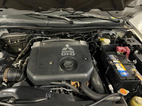 MITSUBISHI Pajero Dakar 3.2 16V 4P HPE S 4X4 TURBO DIESEL INTECOOLER 7 LUGARES AUTOMTICO, Foto 19