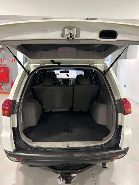 MITSUBISHI Pajero Dakar 3.2 16V 4P 4X4 TURBO DIESEL INTERCOOLER AUTOM�TICO, Foto 10