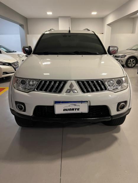 MITSUBISHI Pajero Dakar 3.2 16V 4P HPE 4X4  7 LUGARES TURBO INTECOOLER DIESEL AUTOM�TICO, Foto 2