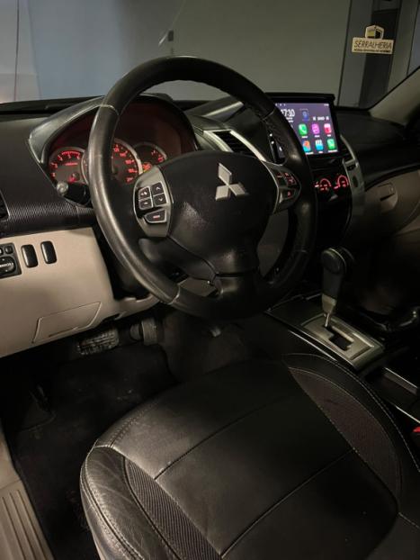 MITSUBISHI Pajero Dakar 3.2 16V 4P HPE 4X4  7 LUGARES TURBO INTECOOLER DIESEL AUTOM�TICO, Foto 12