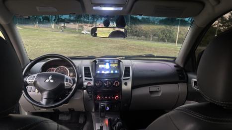 MITSUBISHI Pajero Dakar 3.5 V6 24V 4P HPE FLEX 4X4 7 LUGARES AUTOM�TICO, Foto 4
