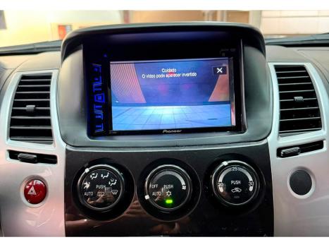 MITSUBISHI Pajero Dakar 3.5 V6 24V 4P HPE FLEX 4X4 7 LUGARES AUTOM�TICO, Foto 15