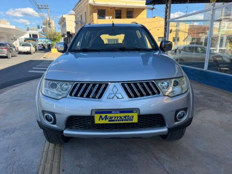 MITSUBISHI Pajero Dakar 3.2 16V 4P HPE S 4X4 TURBO DIESEL INTECOOLER 7 LUGARES AUTOM�TICO, Foto 2