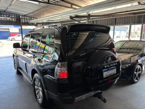 MITSUBISHI Pajero Full 3.8 V6 24V 4X4 AUTOMTICO, Foto 2