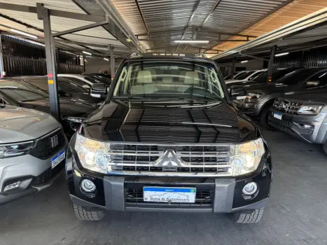 MITSUBISHI Pajero Full 3.8 V6 24V 4X4 AUTOMTICO, Foto 3