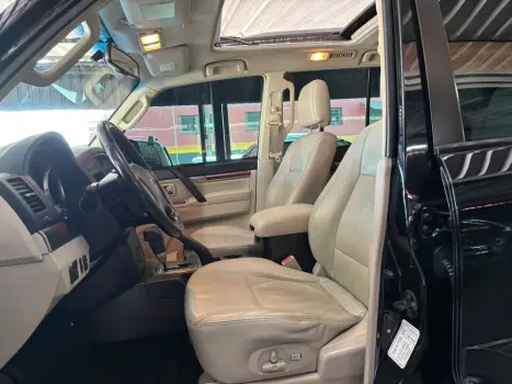 MITSUBISHI Pajero Full 3.8 V6 24V 4X4 AUTOMTICO, Foto 15