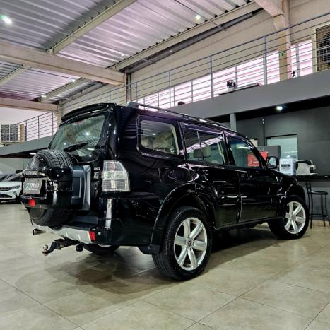 MITSUBISHI Pajero Full 3.2 16V 4P HPE 4X4 TURBO DIESEL INTERCOOLER AUTOMTICO, Foto 4