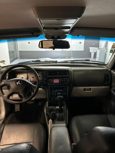 MITSUBISHI Pajero Sport 2.5 V6 24V 4P 4X4 FLEX AUTOM�TICO, Foto 12