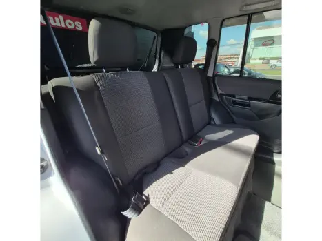MITSUBISHI Pajero TR4 2.0 16V 4P, Foto 12
