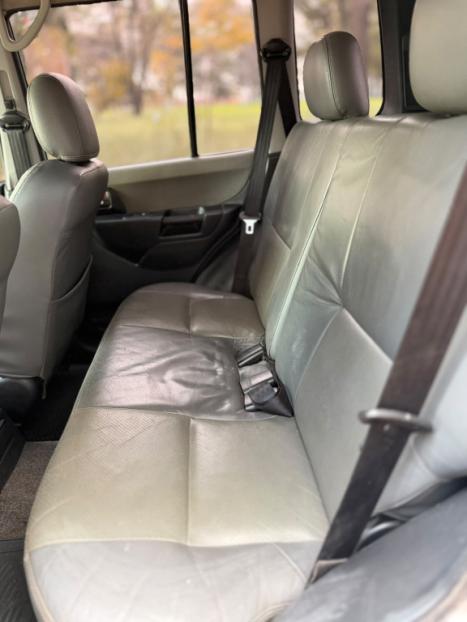 MITSUBISHI Pajero TR4 2.0 16V 4P 4X4 AUTOM�TICO, Foto 4