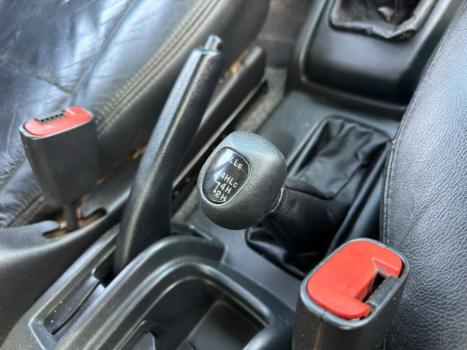 MITSUBISHI Pajero TR4 2.0 16V 4P 4X4, Foto 8
