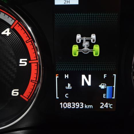 MITSUBISHI Triton 2.4 HPE-S BITURBO DIESEL CABINE DUPLA 4X4 AUTOM�TICO, Foto 10