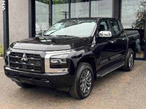 MITSUBISHI Triton 2.4 HPE-S BITURBO DIESEL CABINE DUPLA 4X4 AUTOMÁTICO, Foto 4
