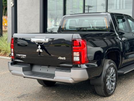 MITSUBISHI Triton 2.4 HPE-S BITURBO DIESEL CABINE DUPLA 4X4 AUTOMÁTICO, Foto 8